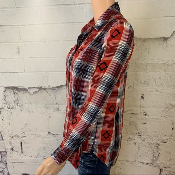 ARIAT Western Buttoned Down Shirt - Picture 2 of 6